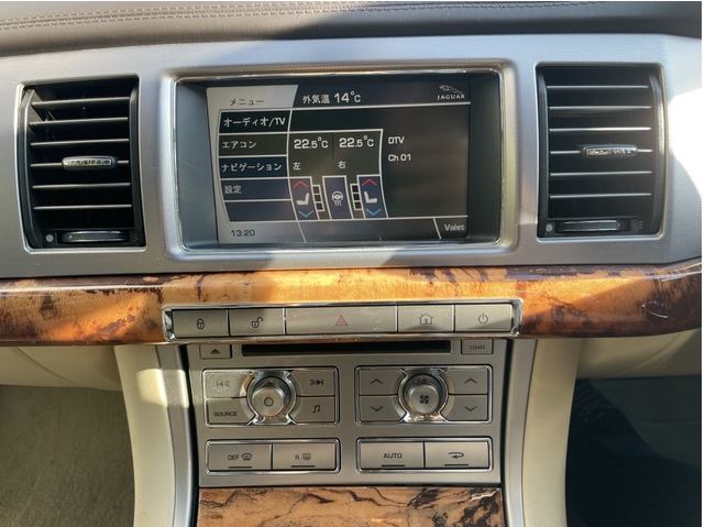 2009 JAGUAR XF SERIES